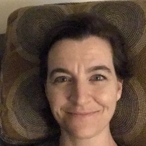 Meet your Posher, Courtney